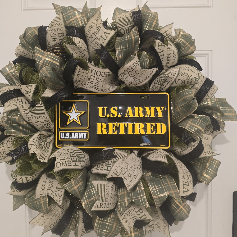 U.S. Army Retired Wreath with Plaid and Script Ribbons